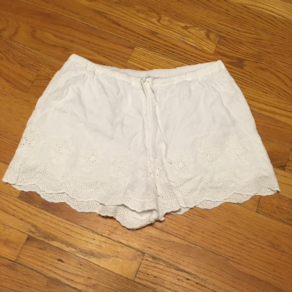 White Embroidered Drawstring Short - Picture 2 of 8